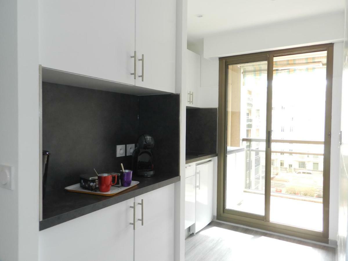 Beautiful 1 Bedroom Flat Nizza Exterior foto